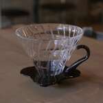 قهوه ساز هاریو v60 شیشه ای thumb 18